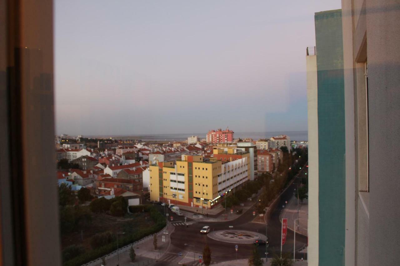 My Apartment In Sacavém Buitenkant foto